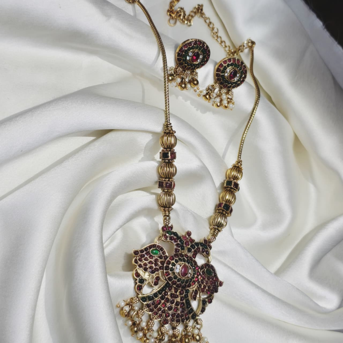 Gandaberunda jewellery set - Image 2