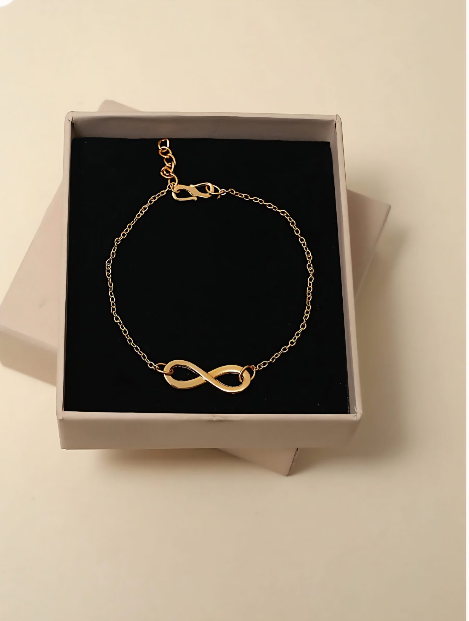 Naomi Bracelet